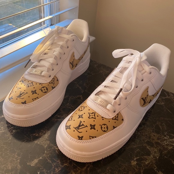 Nike Air Force 1 Custom Sneaker Womens - Picture 13 of 15